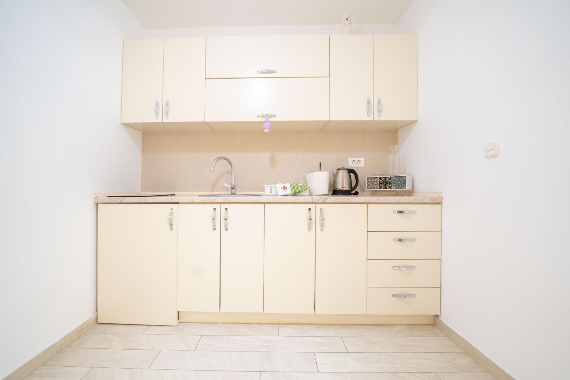 Mariner Apartments Сутоморе Экстерьер фото